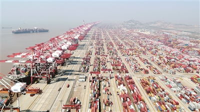 觀察 對(duì)自由貿(mào)易說(shuō) 是 向保護(hù)主義說(shuō) 不